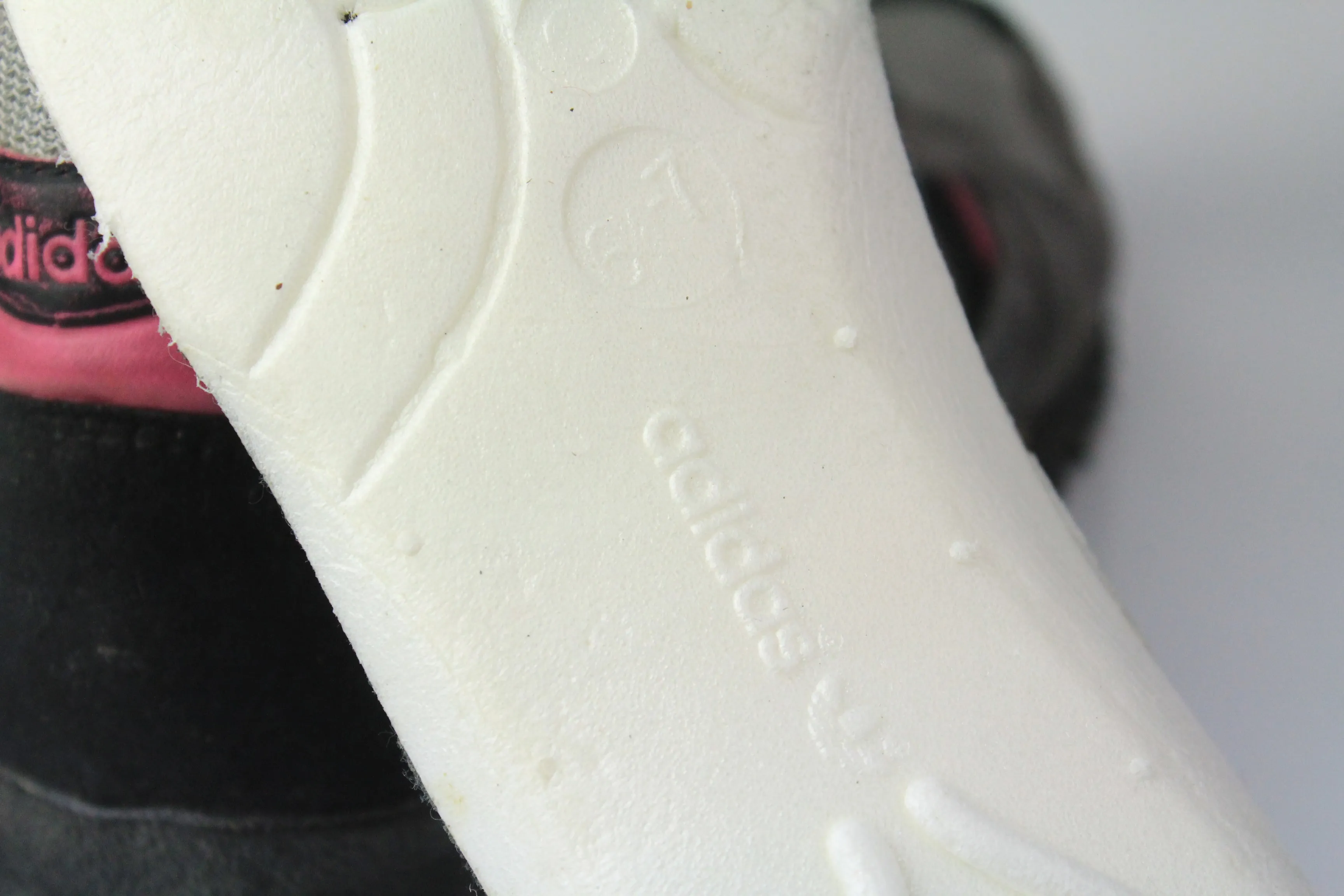 F50 Adidas Indoor Soccer Shoes Vintage Adidas MTR High Marathon Sneakers