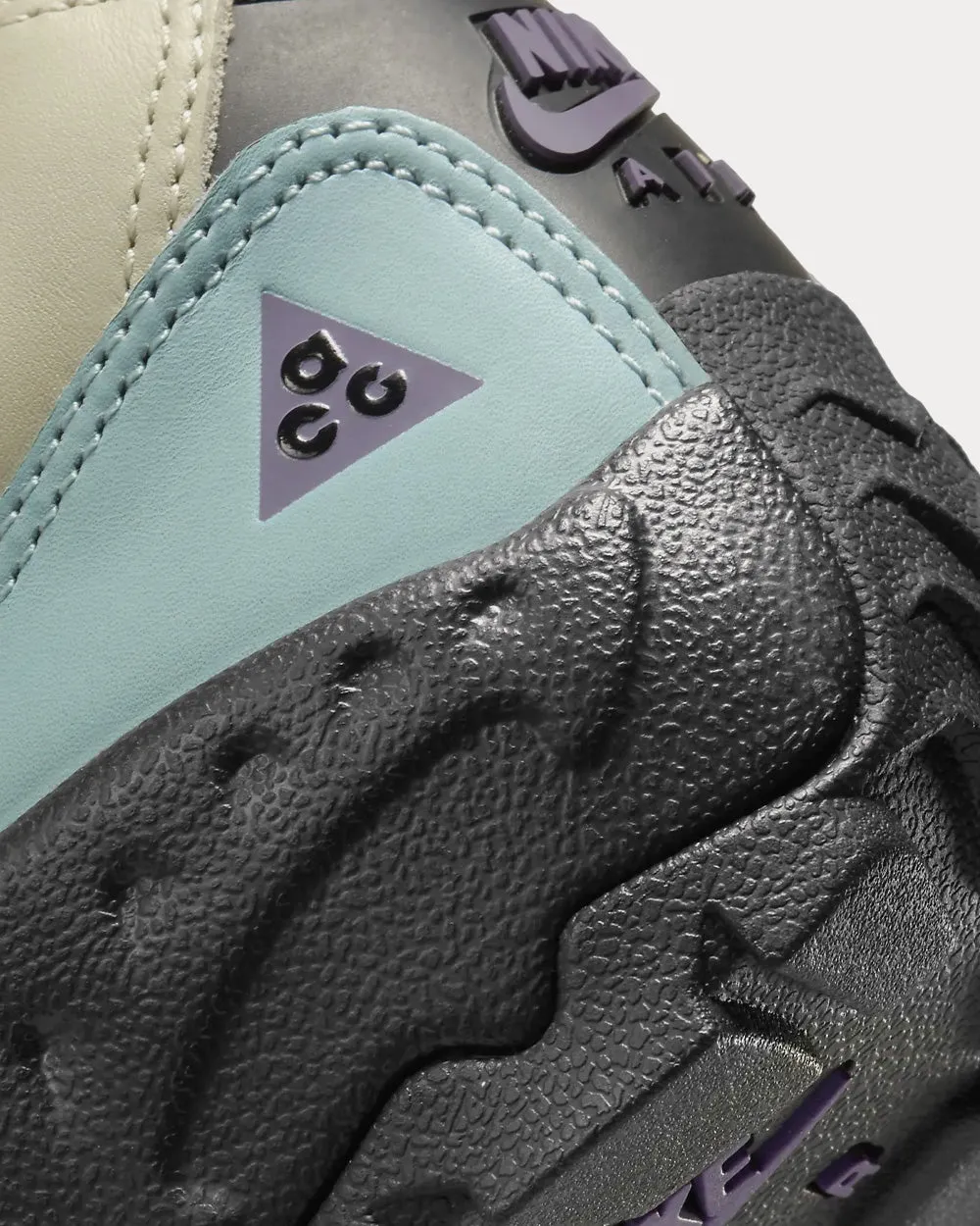 ACG Air Mada Light Stone / Mineral Slate Low Top Sneakers Asics Tiger Gel Lyte V Sanze Shoes H848n