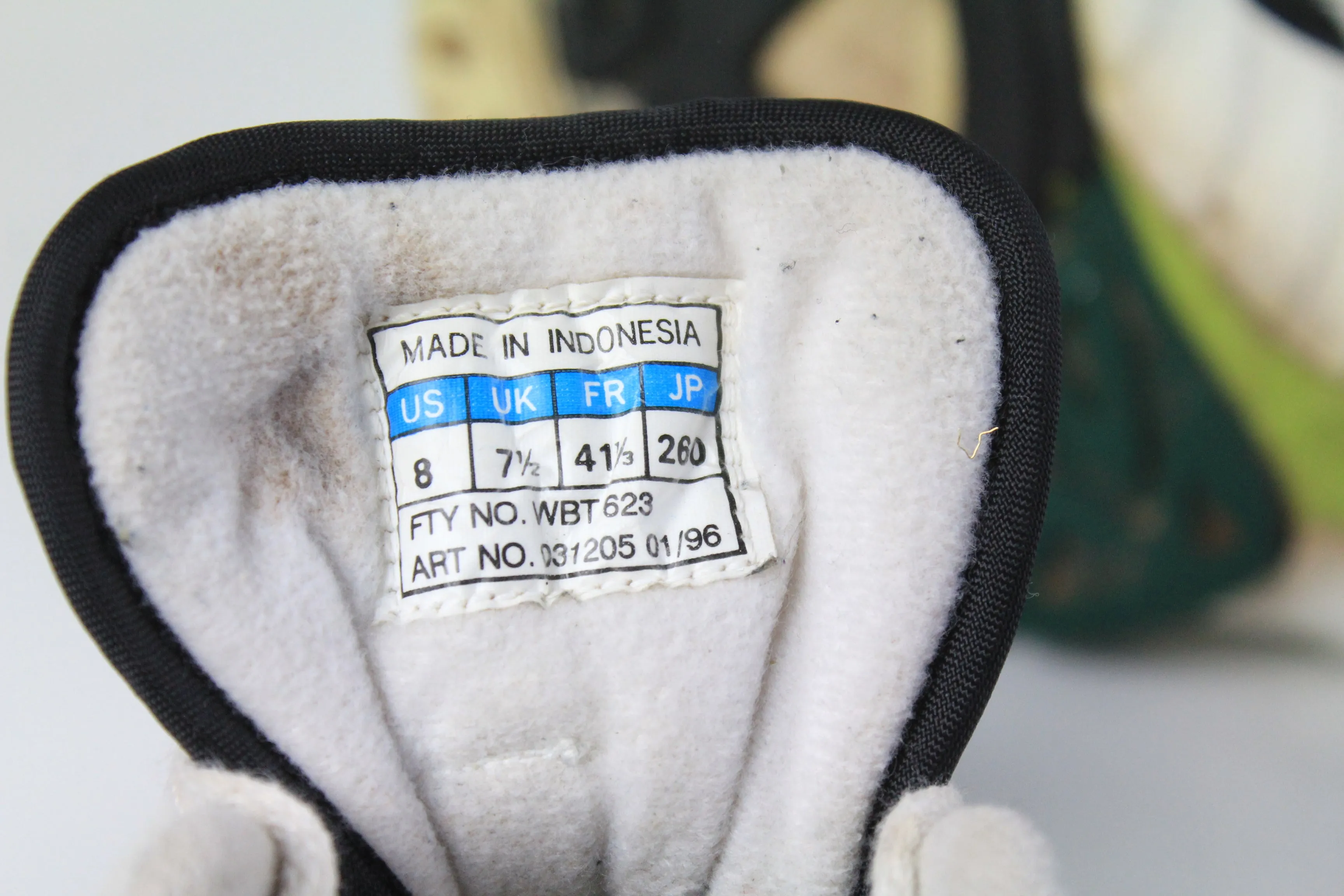 Adidas Tweed Shoes Vintage Adidas Response Sneakers US 7.5