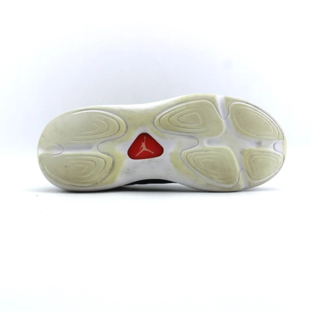 JORDAN LUNARLON Run On Shoe Store