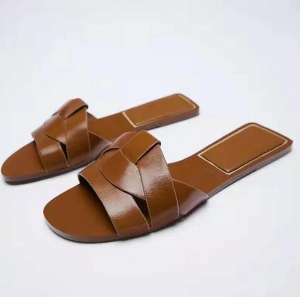 Shoes Slippers Flat Slides Square Toe Fashion Slipers Women Rubber Flip Flops Luxury Hawaiian Microfiber PU Basic Rome Wash Flip Flops