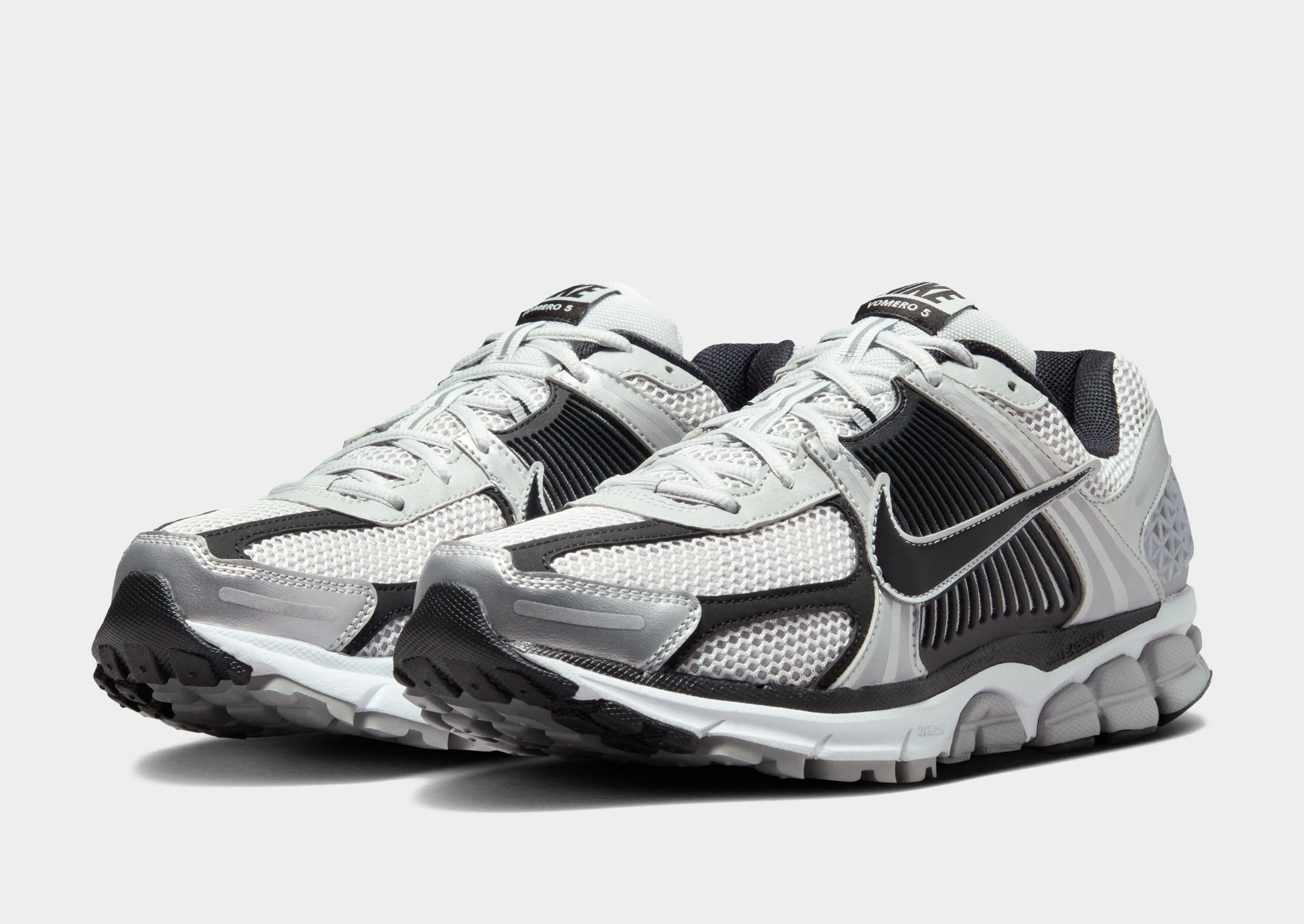 Zoom Vomero 5 Asics Youth Running Shoes