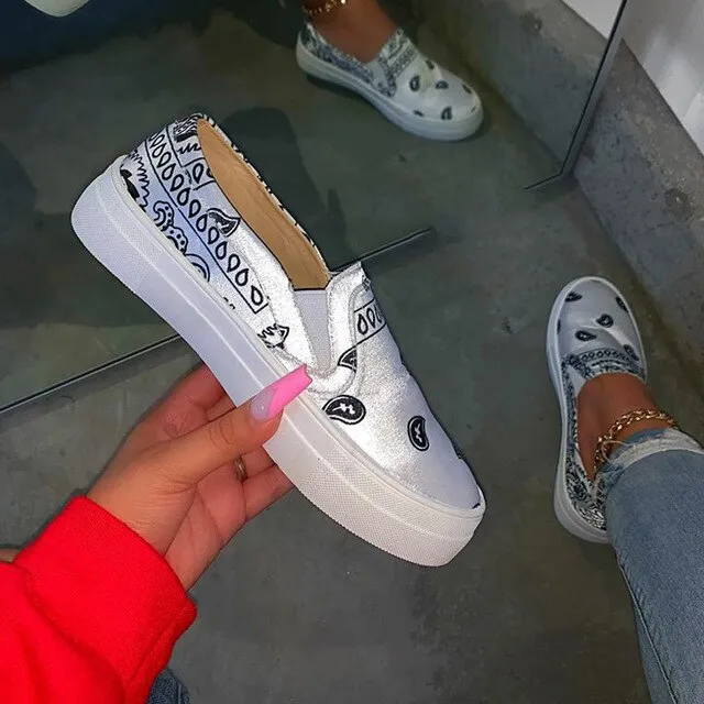 Dropship Women Flat Loafers Print Leather Vulcanized Shoes Summer Spring Women Casual Shoes Round Toe Woman Girls Shoes Loafers Arch Support