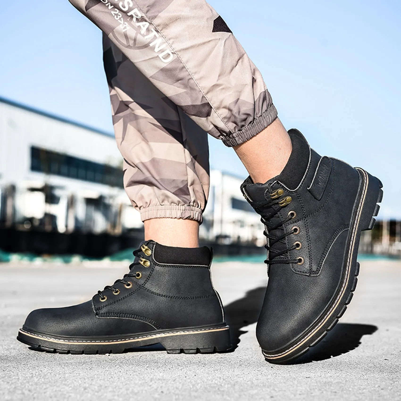 Steel Toe Work Boots for Men Non-Slip Industrial Construction Safety Work Shoes Pull On Wedge Sole Work Boots