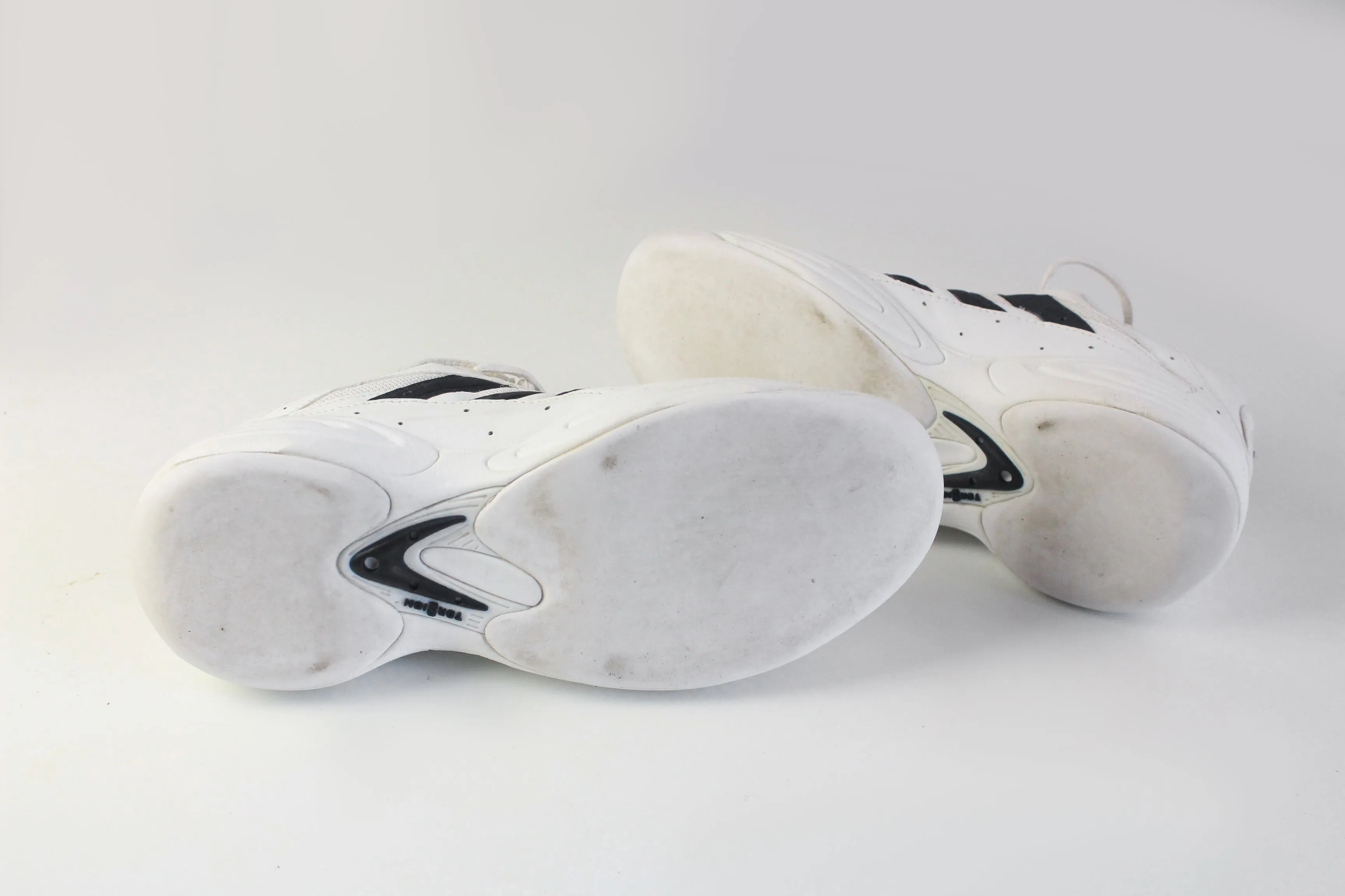 Adidas Ae Shoes Vintage Adidas Sneakers Women's US 8