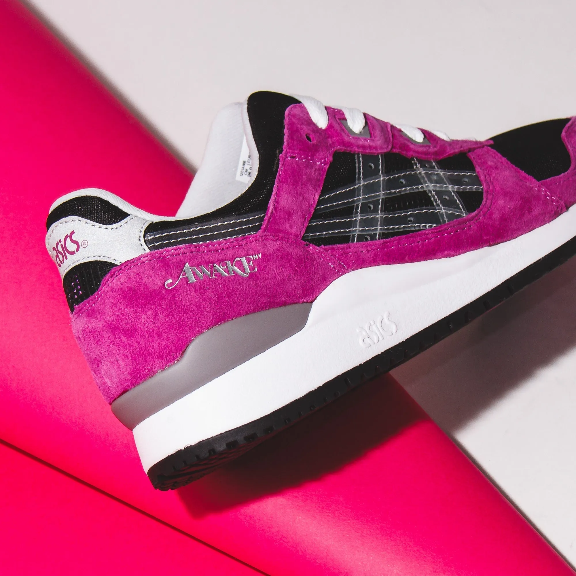 Asics Men x Awake NY Gel-Lyte III OG Black Pink Core 1201A568-001 Asics Wide Running Shoes