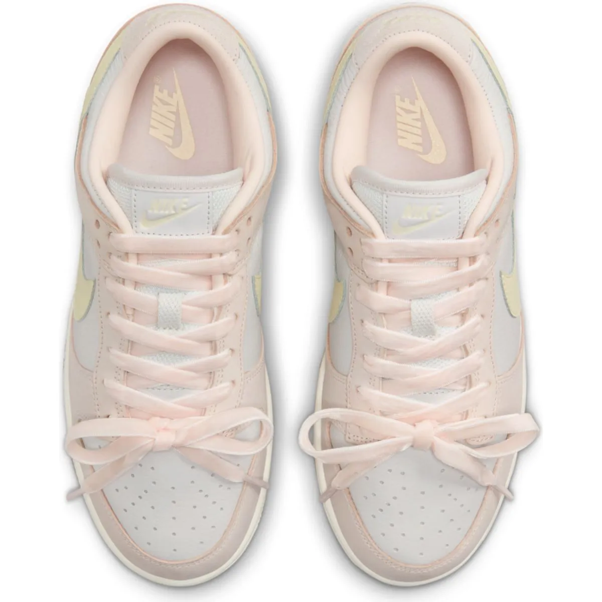 W NIKE DUNK LOW Asics Gel-nimbus 25 Platinum Running Shoes