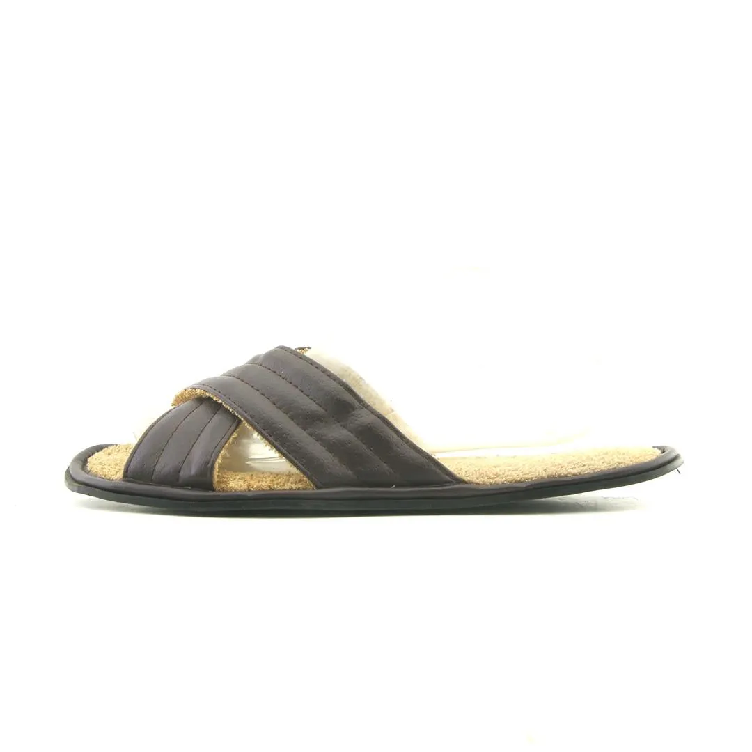 AMERICAN BRAND . Quilted Slides