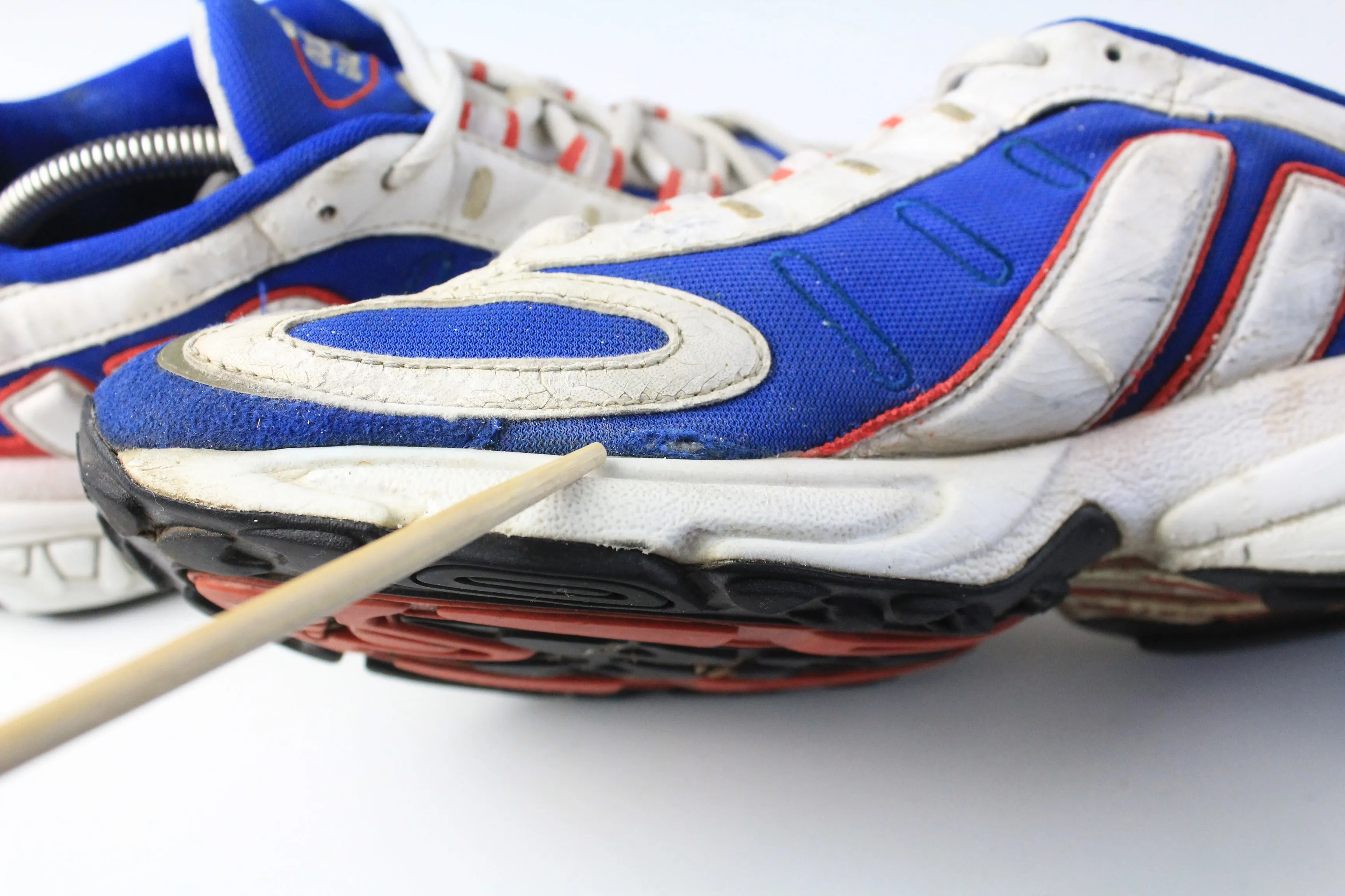 Vintage Adidas Galaxy Sneakers US 10 Derrick Rose Debuts New Adidas Basketball Shoe.