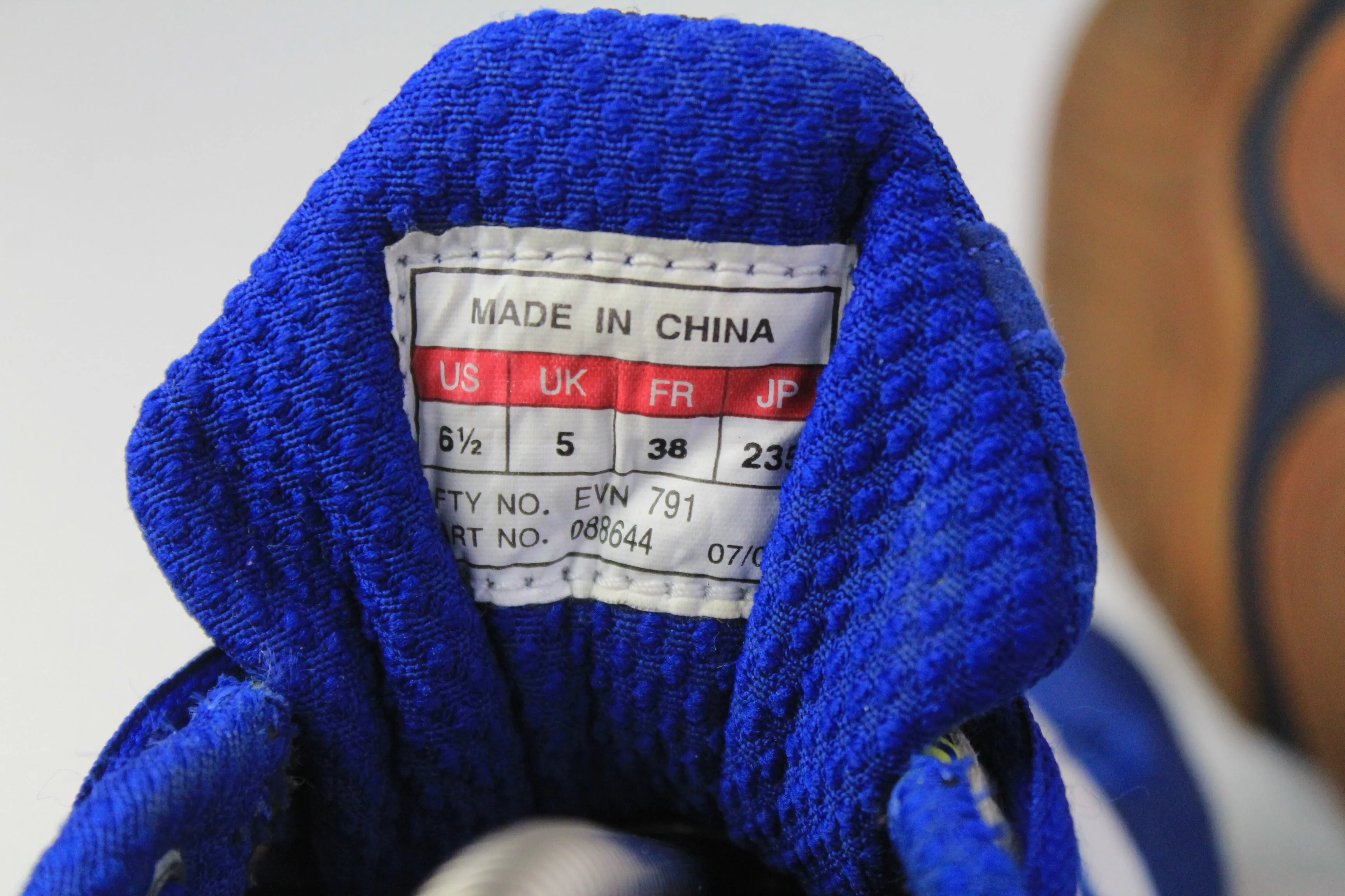 Adidas Laceless Football Shoes Vintage Adidas Sneakers Women's US 6.5