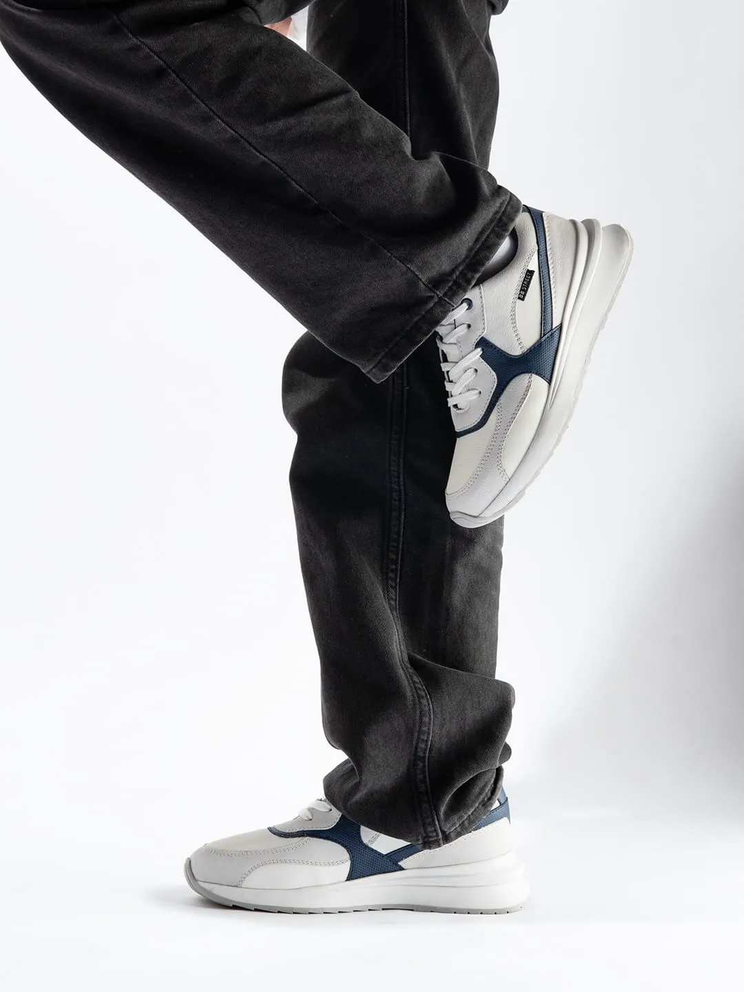 Bacca Bucci NYC Low-Top Womens Sneakersfor Gen Z Fashionistas Essentials Shirt Sneakers Outfit