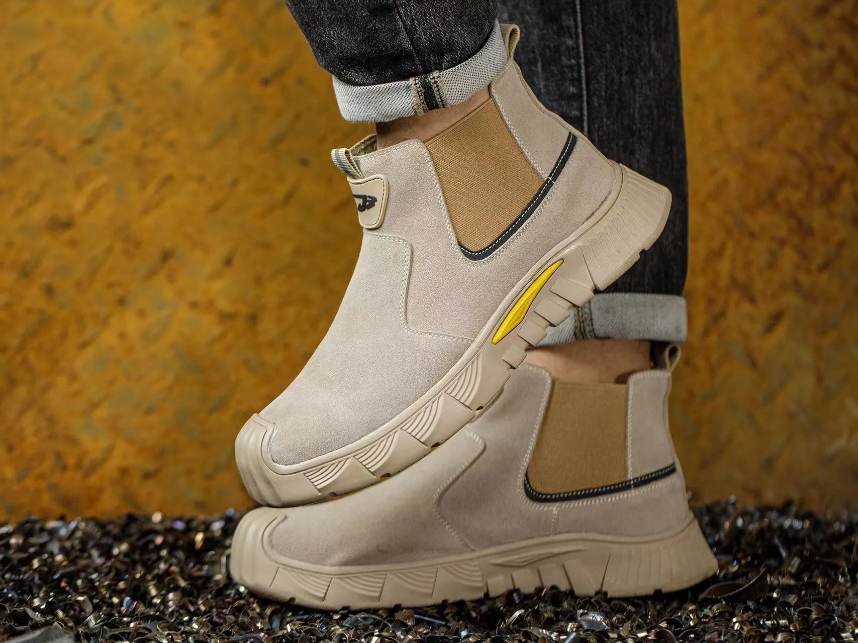 Builders Work Boots Welding Safety Footwear for Men Composite Toe Safety Work Shoes Lightweight Work Boots