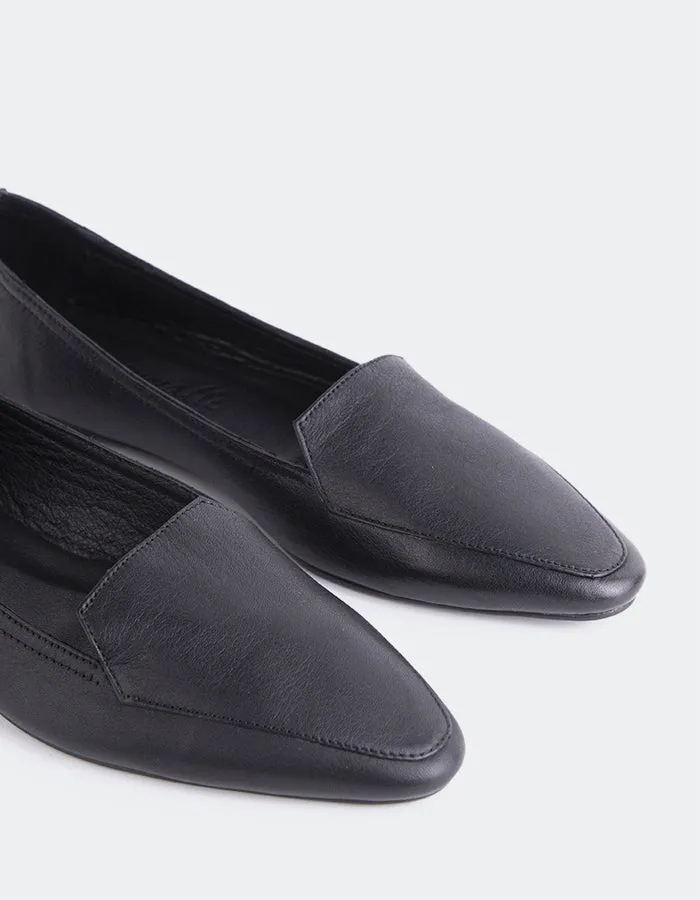 Winkle Black Leather Hunter Loafers