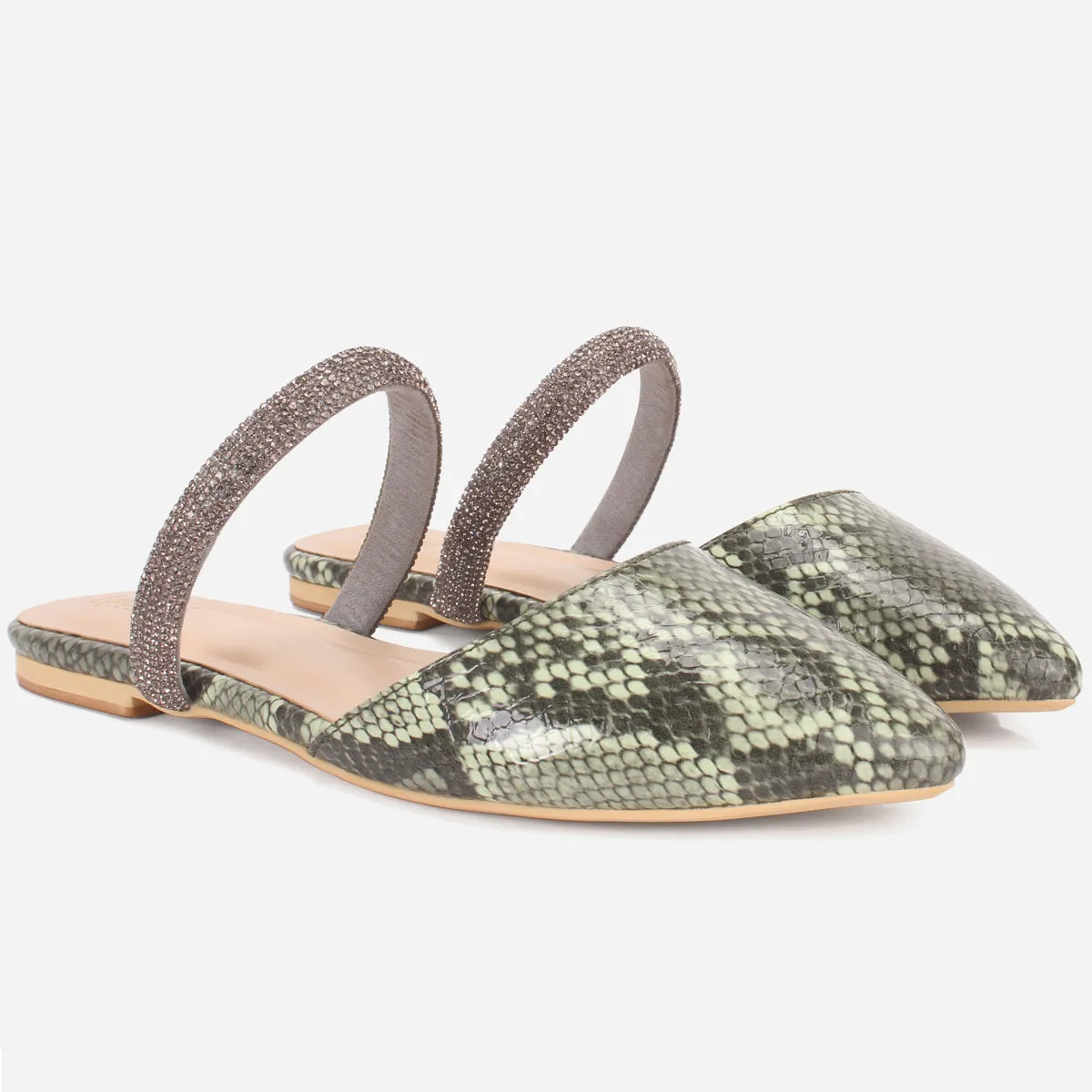 Feet Running Shoes Women "SURI" Summer Decorated Flat Shoes