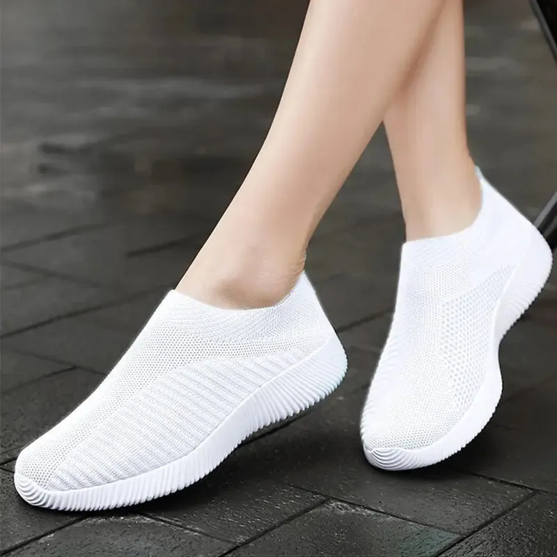 Loafers With Suit Women Vulcanized Shoes High Quality Women Sneakers Slip On Flats Shoes Women Loafers Plus Size 42 Walking Flat