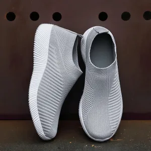 Women Vulcanized Shoes High Quality Women Sneakers Slip On Flats Shoes Women Loafers Plus Size 42 Walking Flat Loafers Bread Shoes