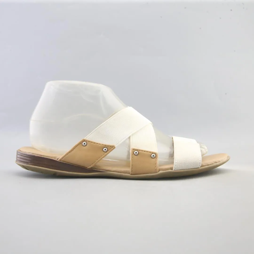 Faux Slippers XOXO BARUCH